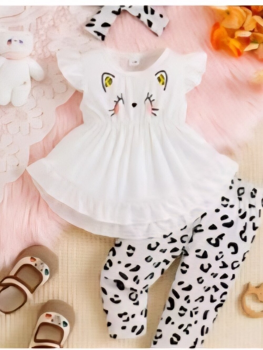 Girl's White Cat Face Top & Leopard Leggings Set, Size 2-3Y